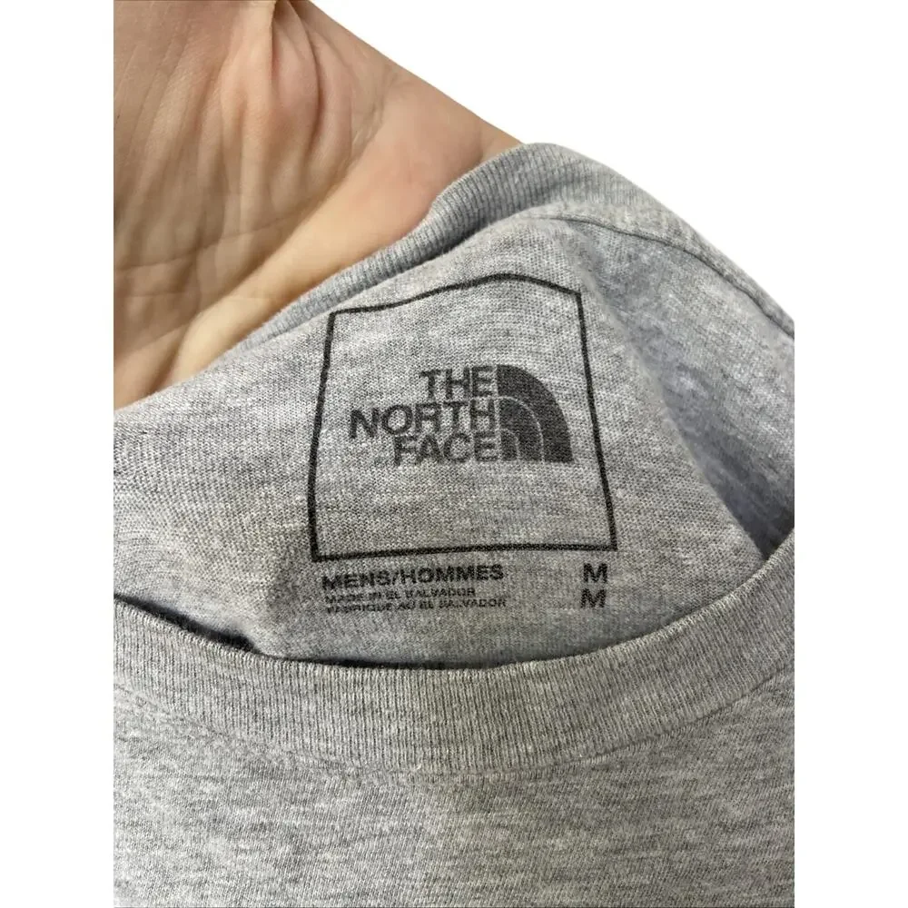 mens north face t shirt medium